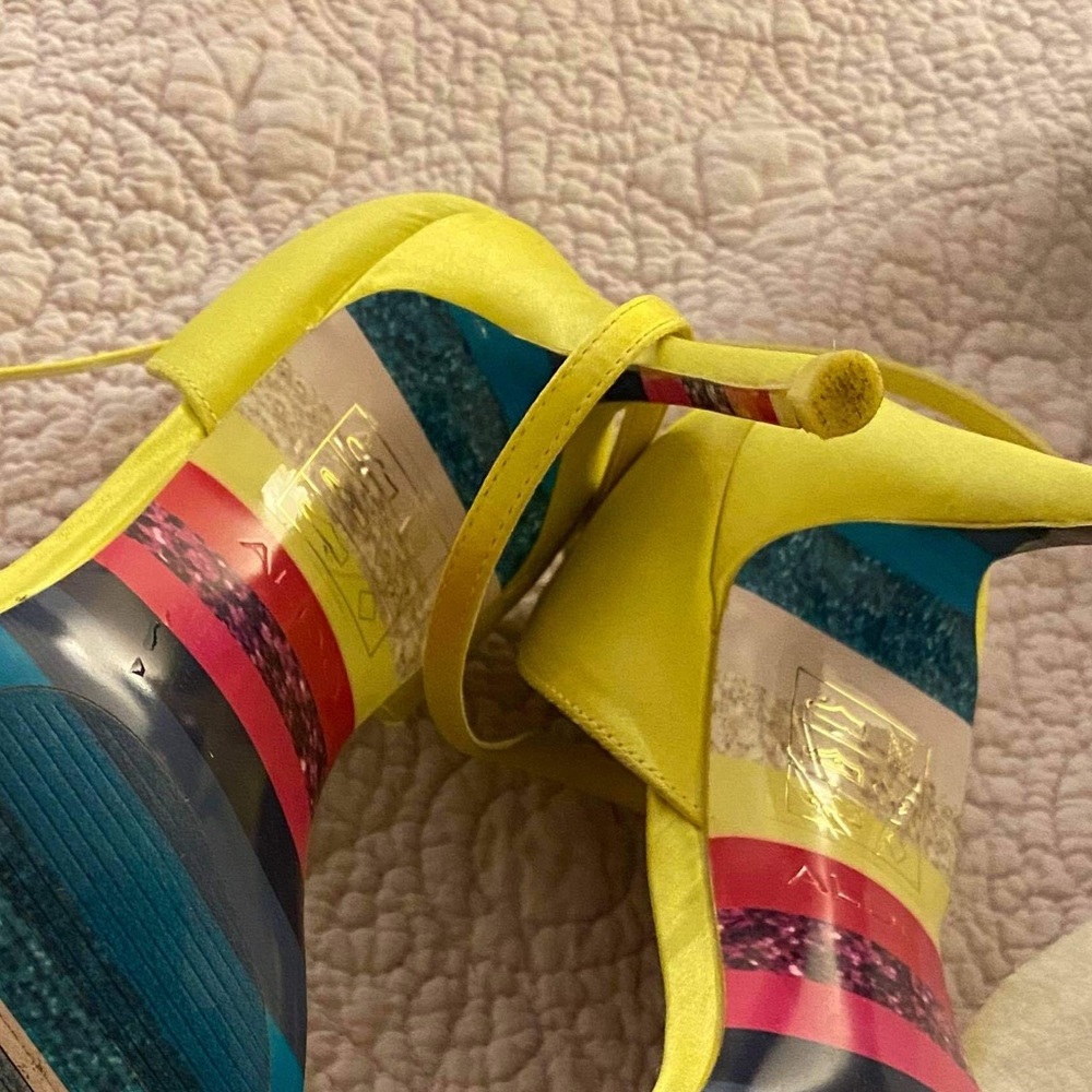 Aldo heels and purse